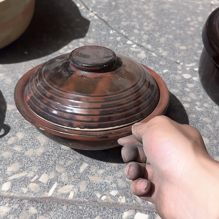 瓷片陶瓷盘子碗啥都有