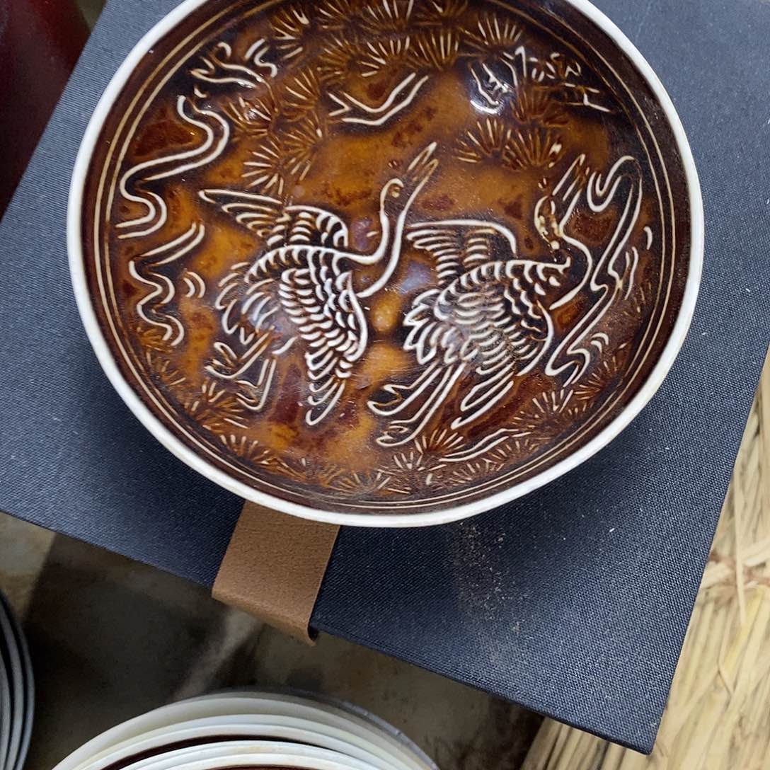 瓷片定窑的一个小杯子