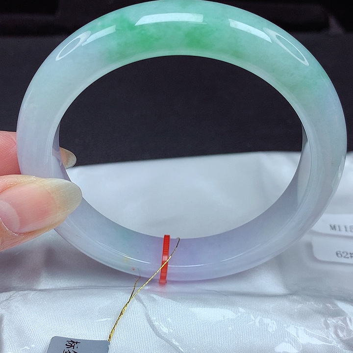 翡翠未镶嵌手镯62-63圈008