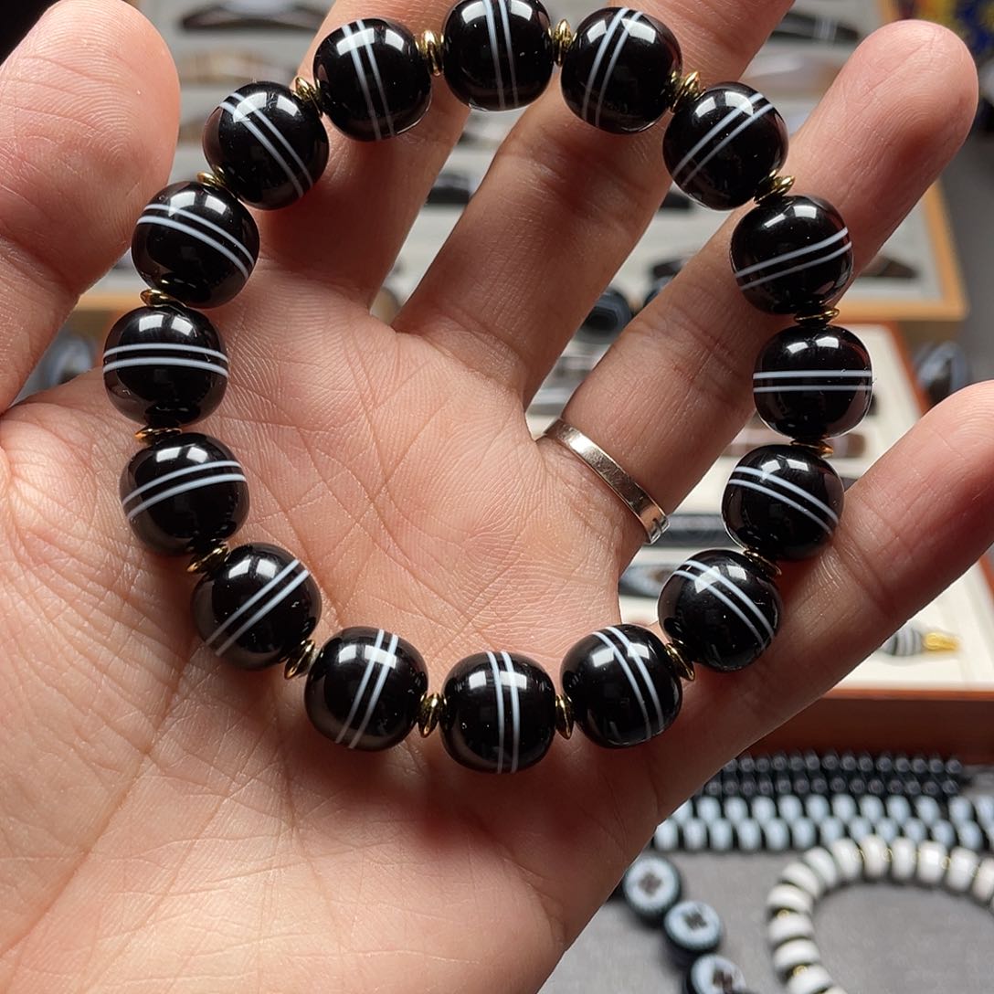 玛瑙/玉髓手串未镶嵌