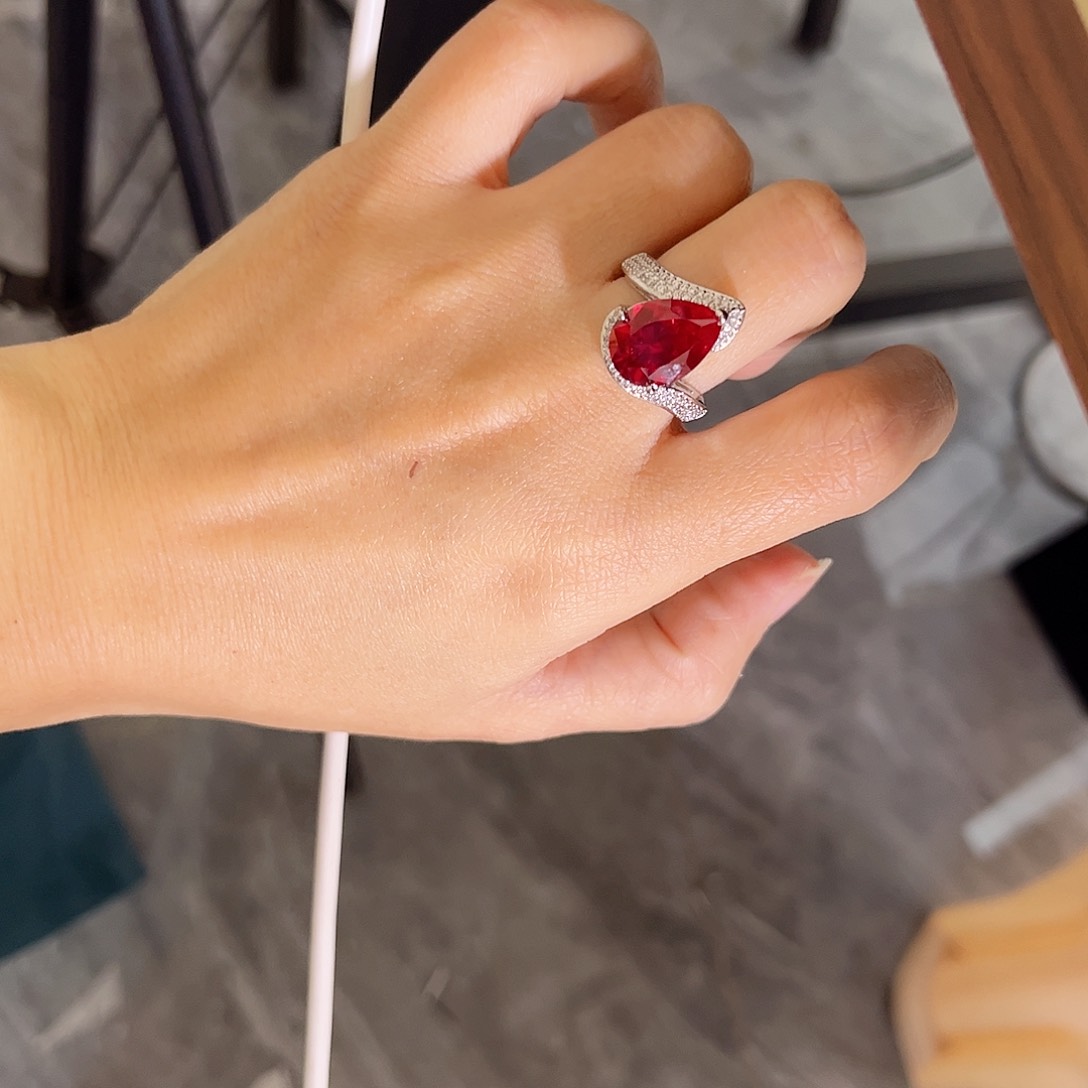 银S925镶嵌戒指红宝石