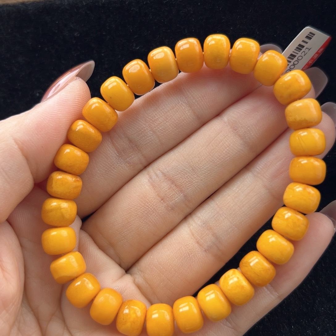 未镶嵌琥珀珠宝奇石