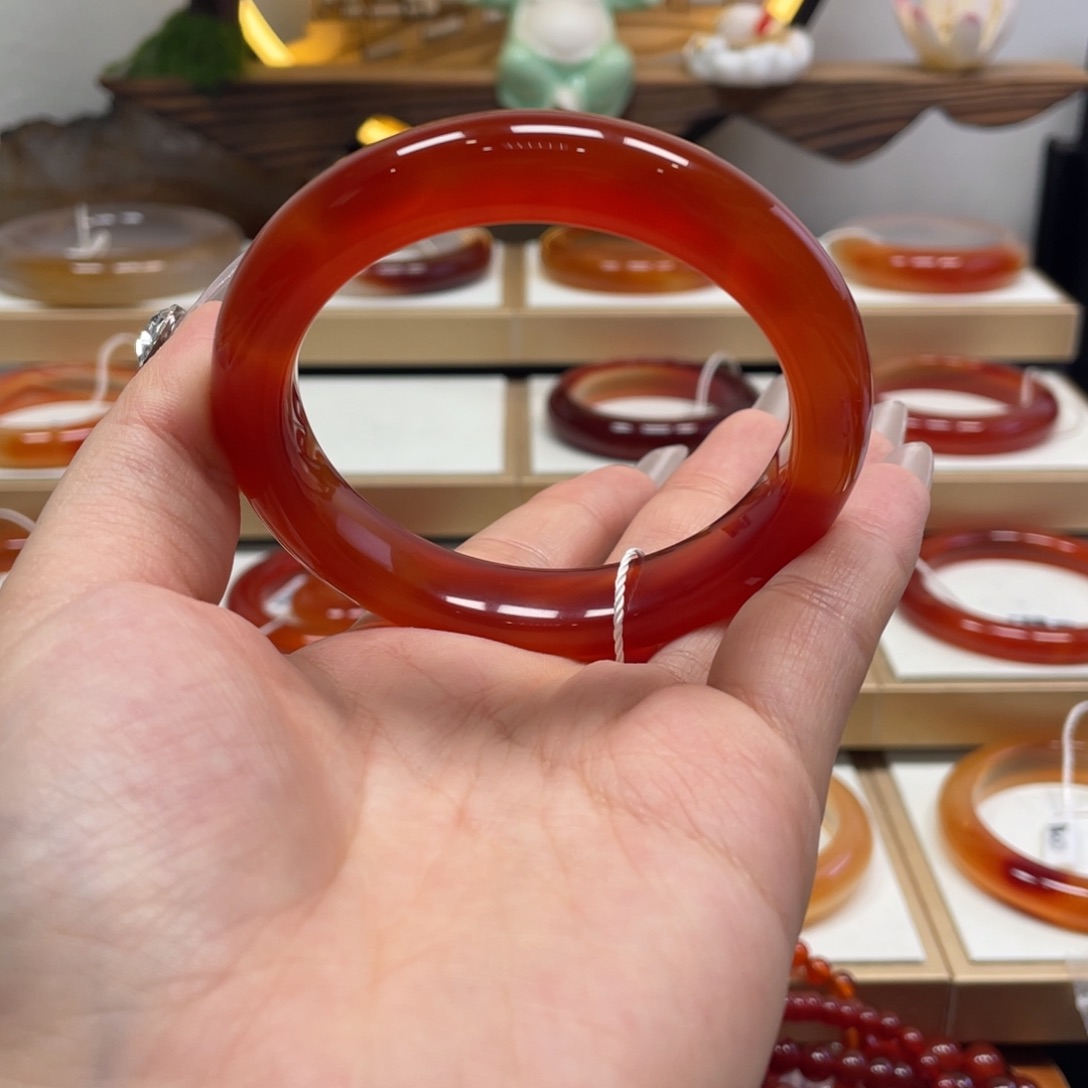 玛瑙/玉髓未镶嵌手镯