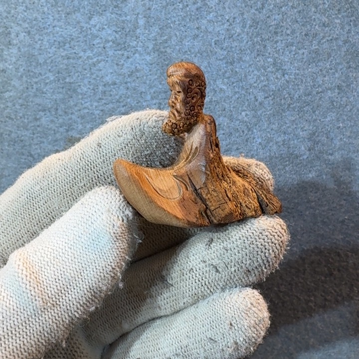 崖柏摆件手把件等