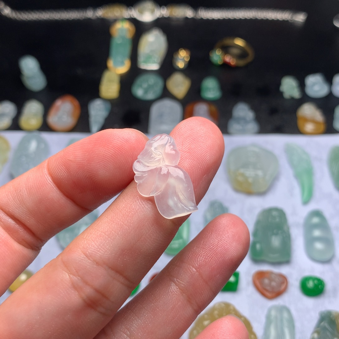 伊***1定制翡翠未镶嵌仙子