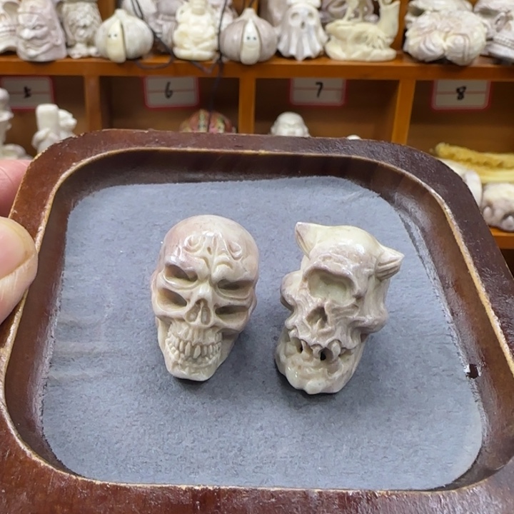 旧***、非金属配饰鹿角雕刻骷髅