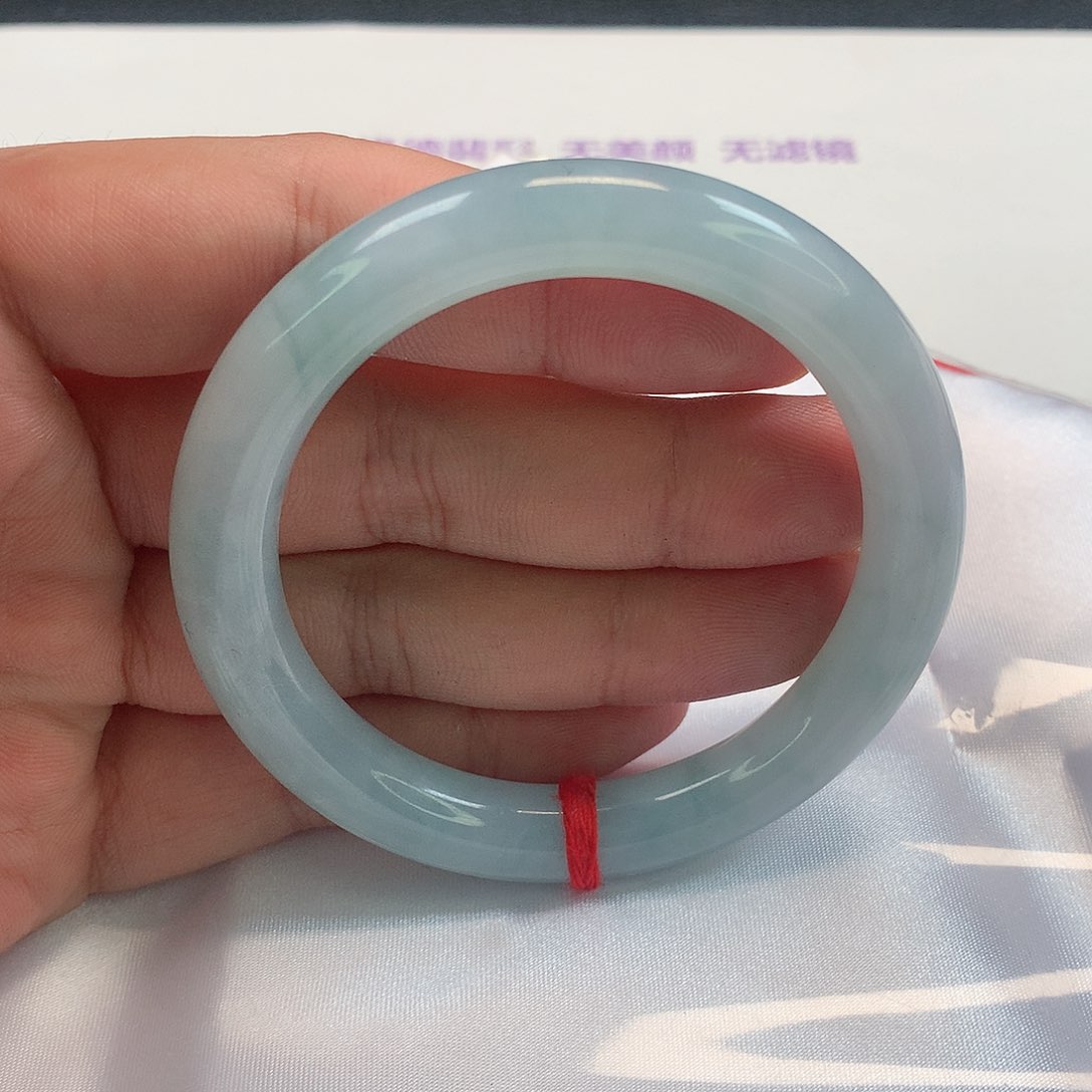 翡翠手镯（圆镯）未镶嵌310号