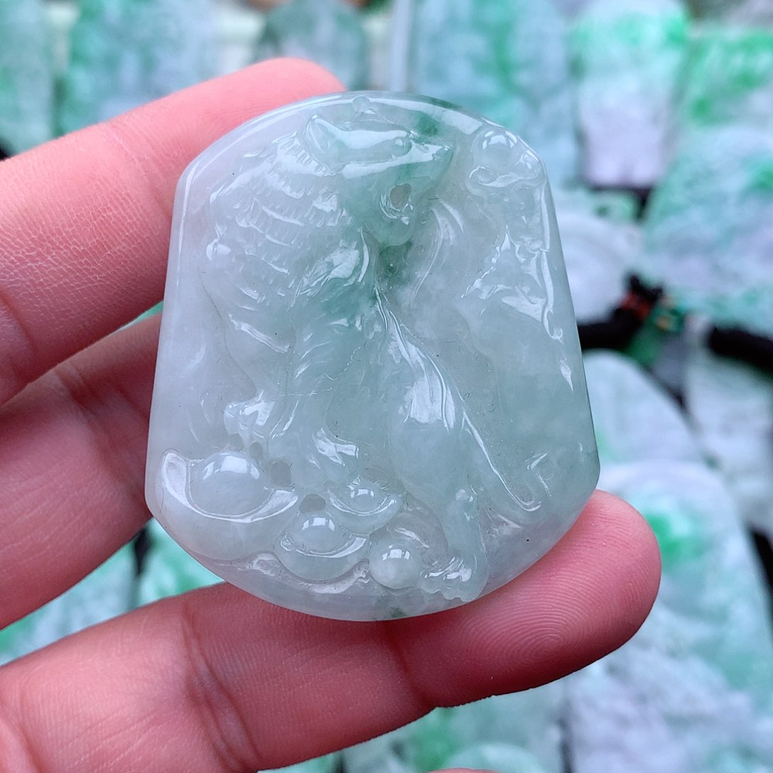 翡翠吊坠(不含链)未镶嵌