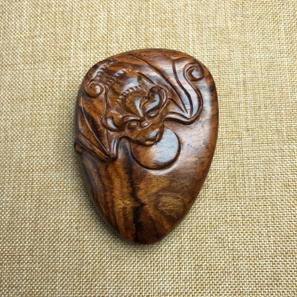 海南黄花梨油梨老料福到眼前挂件尺寸5.5/4.0/1.6重16.8克