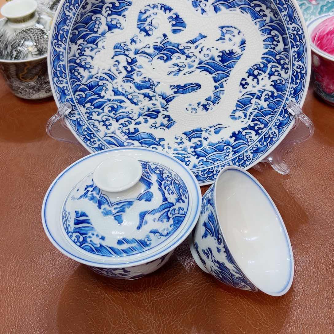 摆件景德镇陶瓷学院等单位联合主办了这次