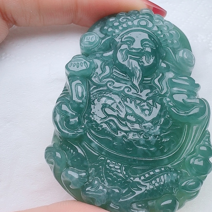 颈饰未镶嵌翡翠多样性发其一