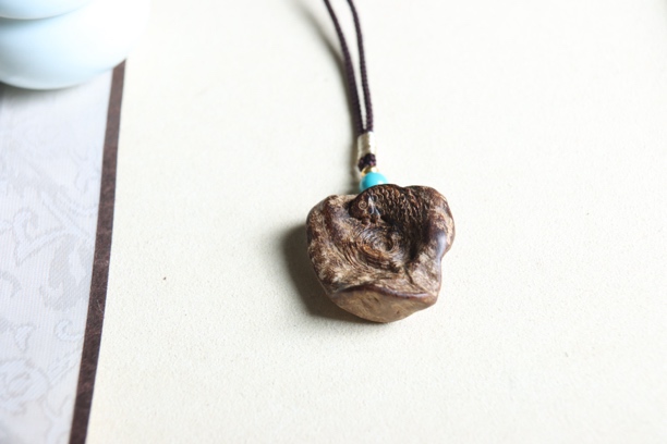 达拉干沉水沉香小挂坠，《年年有鱼》造型独特佩戴效果好