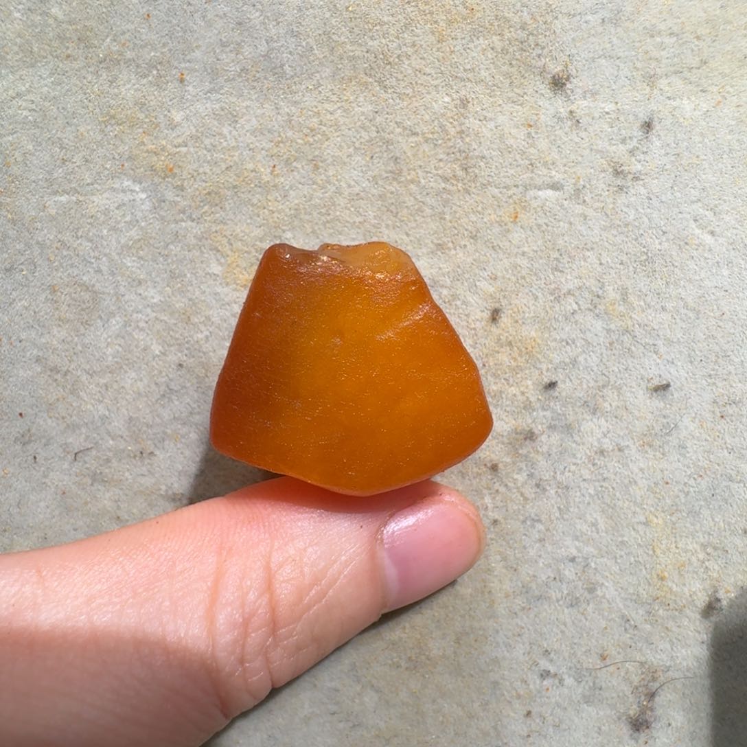 未镶嵌定制琥珀定制