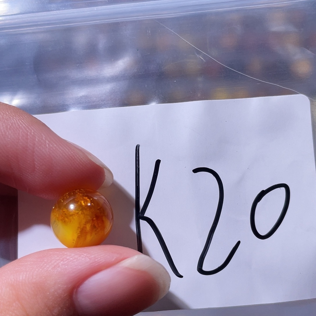 未镶嵌琥珀裸石11福利