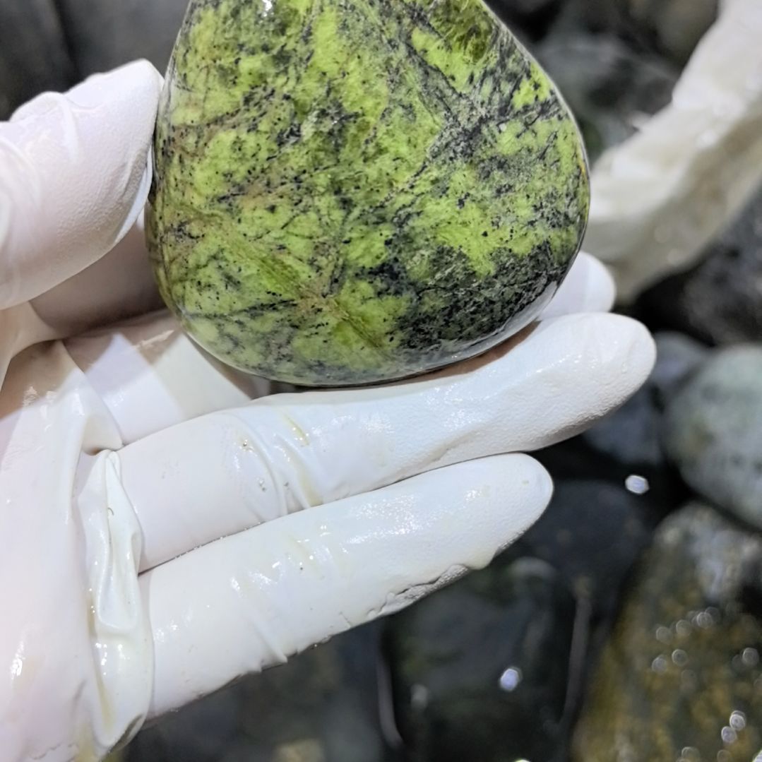 石***王藏玉药王石原石一个