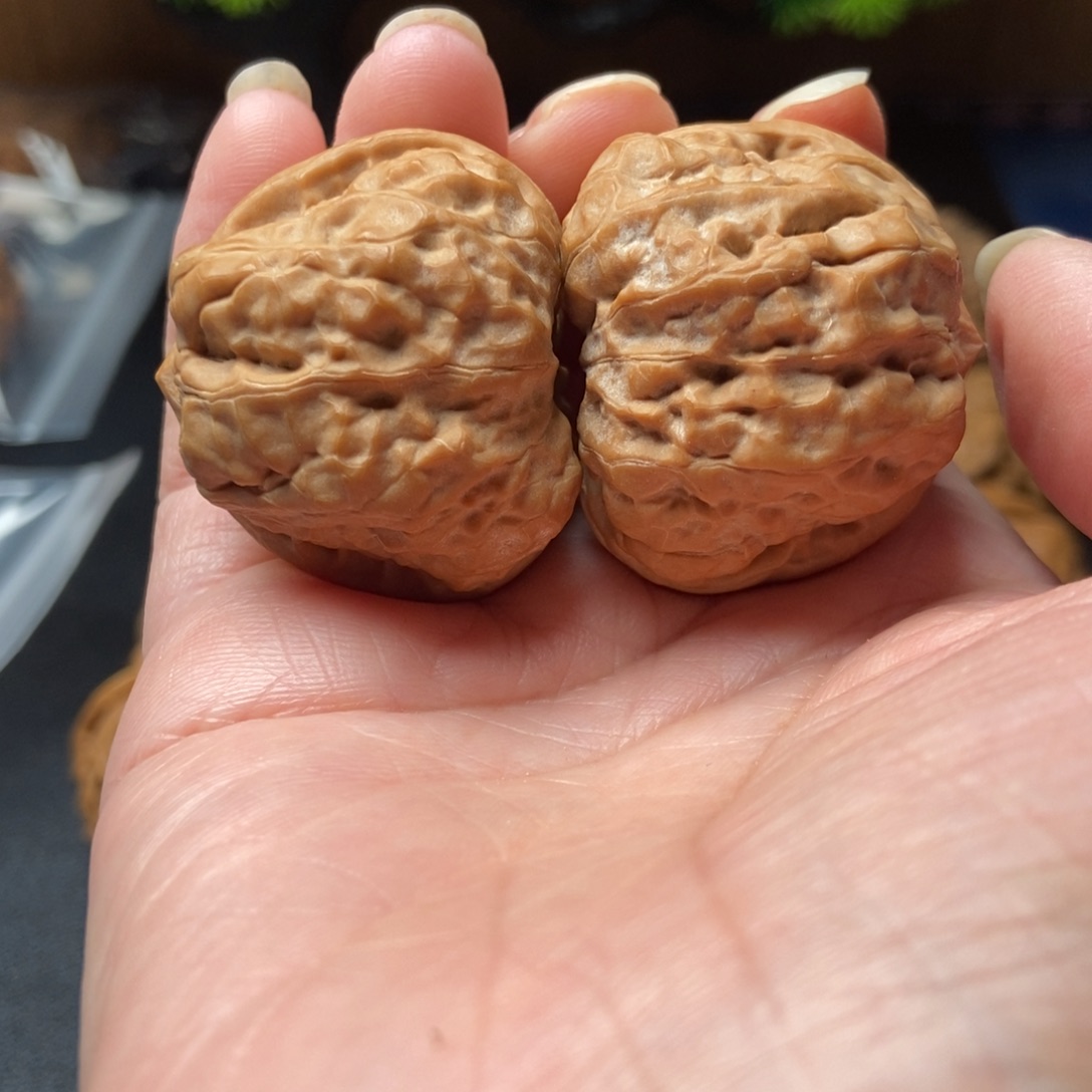 汉***令文玩核桃把件蛤蟆头