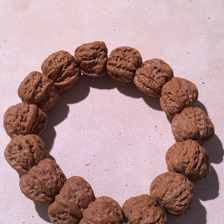 手串文玩核桃…………5