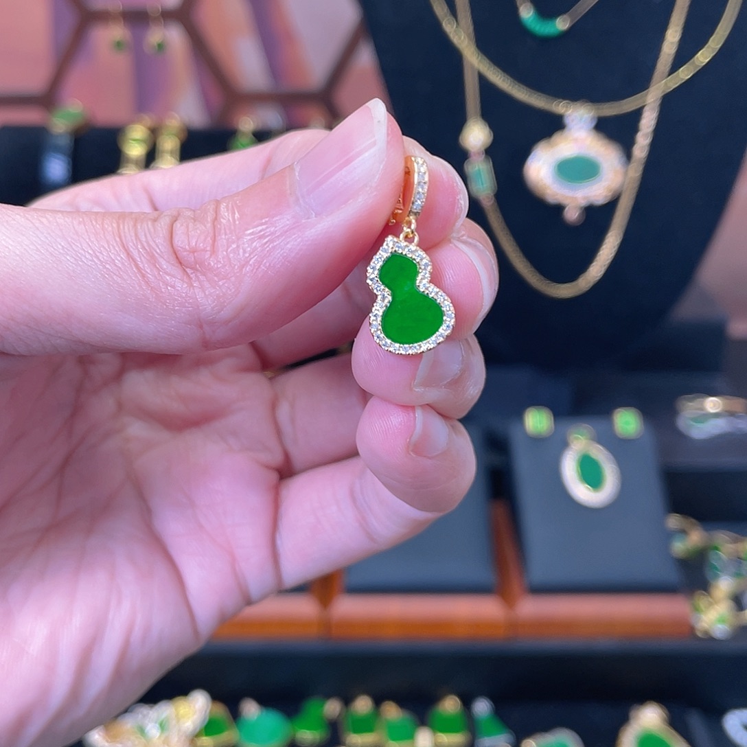 翡翠银S925镀金镶嵌吊坠(不含链)万能扣