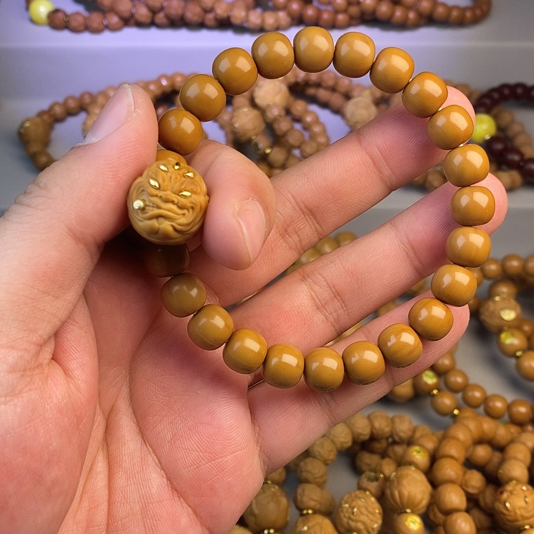 0***.猴头核桃手串全品小老型 五目烟鬼