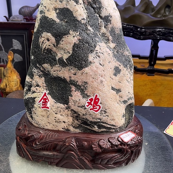用***9石材这里就没有人