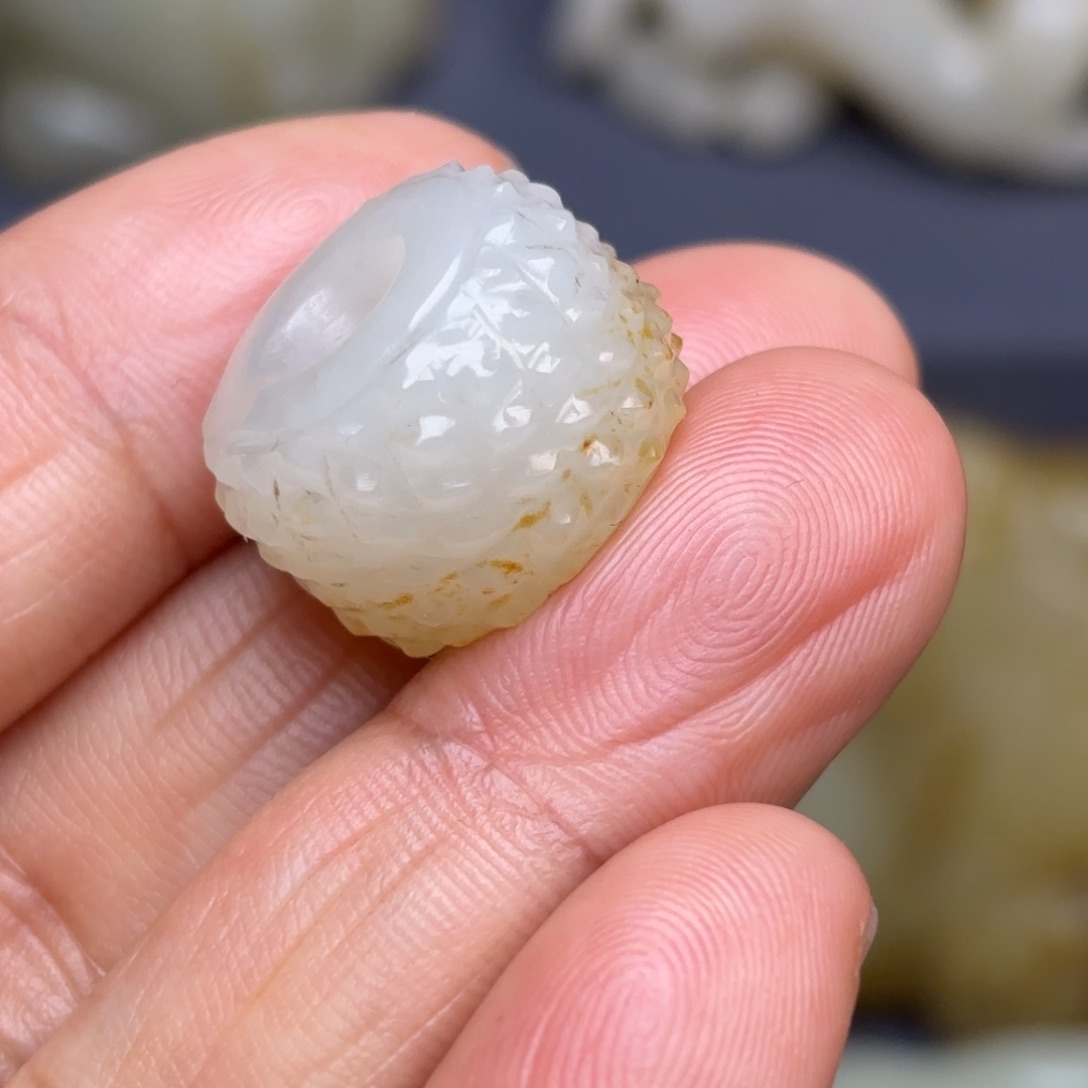 和田玉（糖玉）挂件未镶嵌