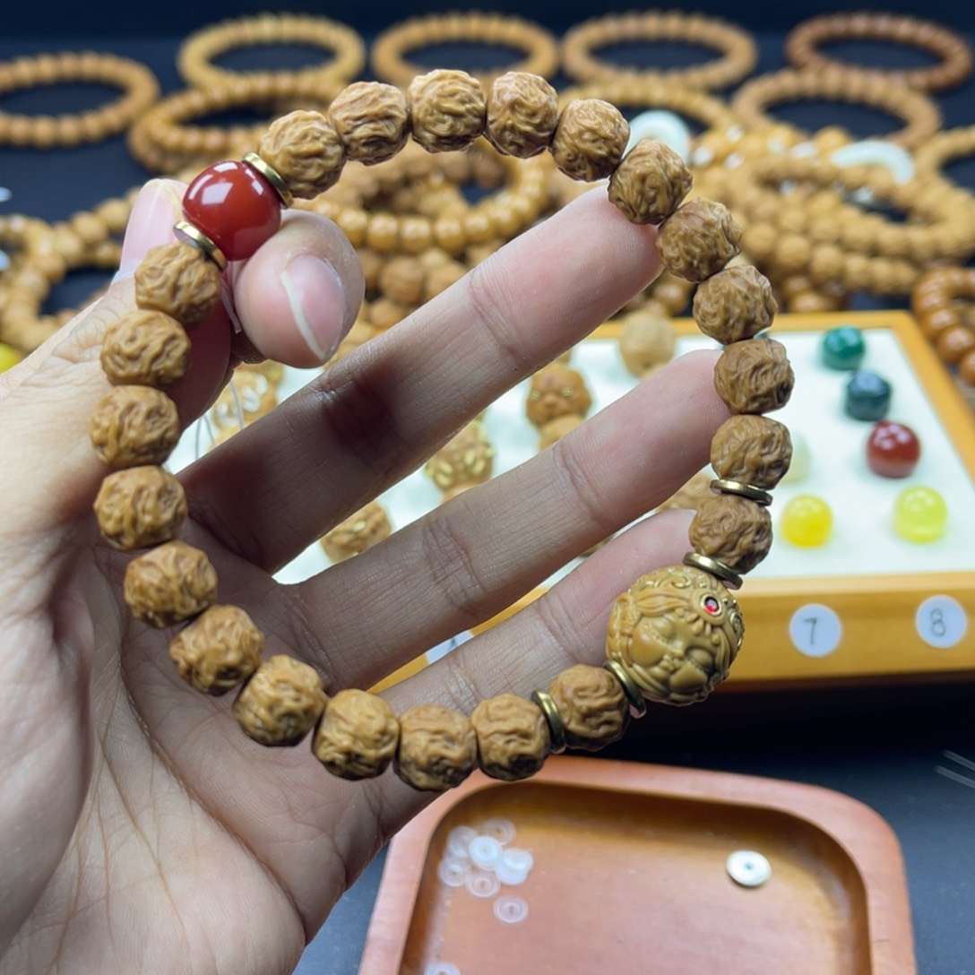 0***6猴头核桃吊坠配饰