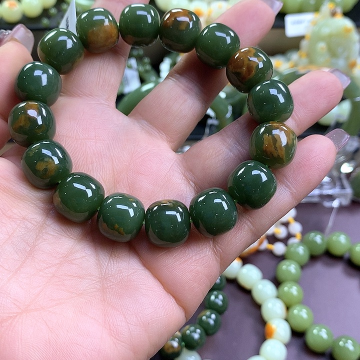 手串未镶嵌透闪石质玉龙**下
