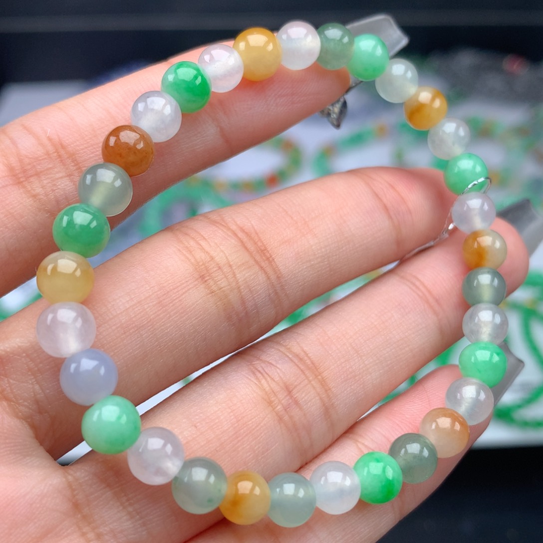 翡翠手链未镶嵌卡