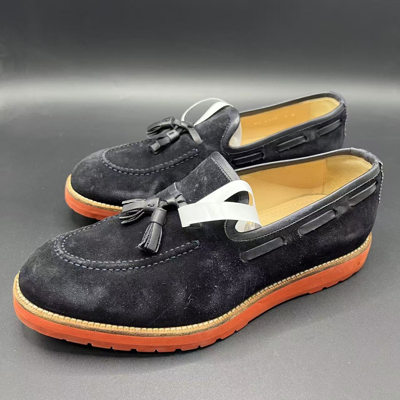 95新 LouisVuitton/路易威登 男士时尚黑色休闲乐福鞋39欧码lb196