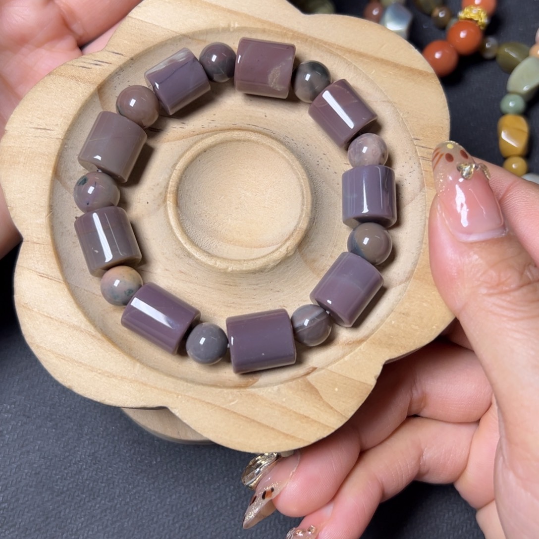 W****石英质玉未镶嵌手链116