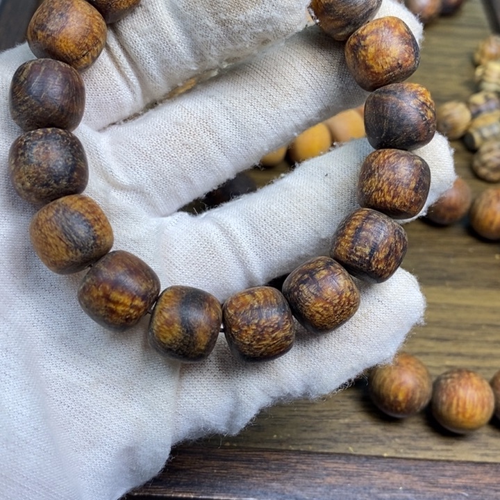 贡木手串/手链贵****随12/13瘤疤龙