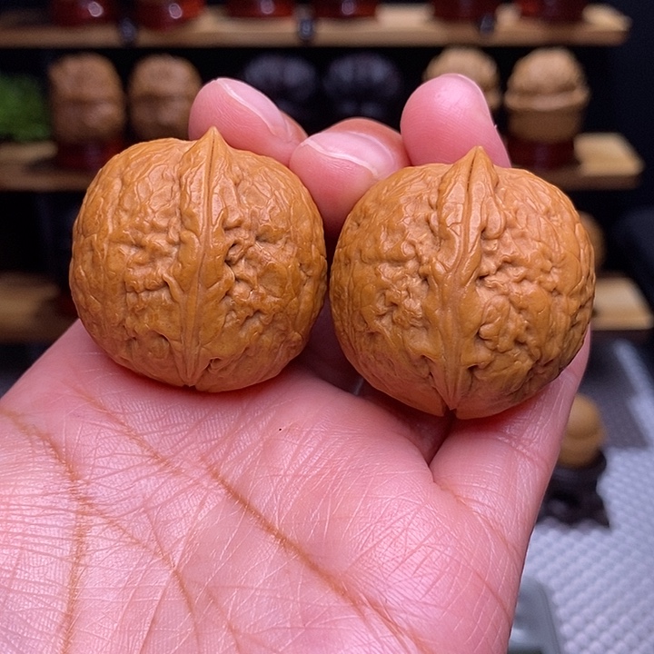 文玩核桃吊坠钢炮9