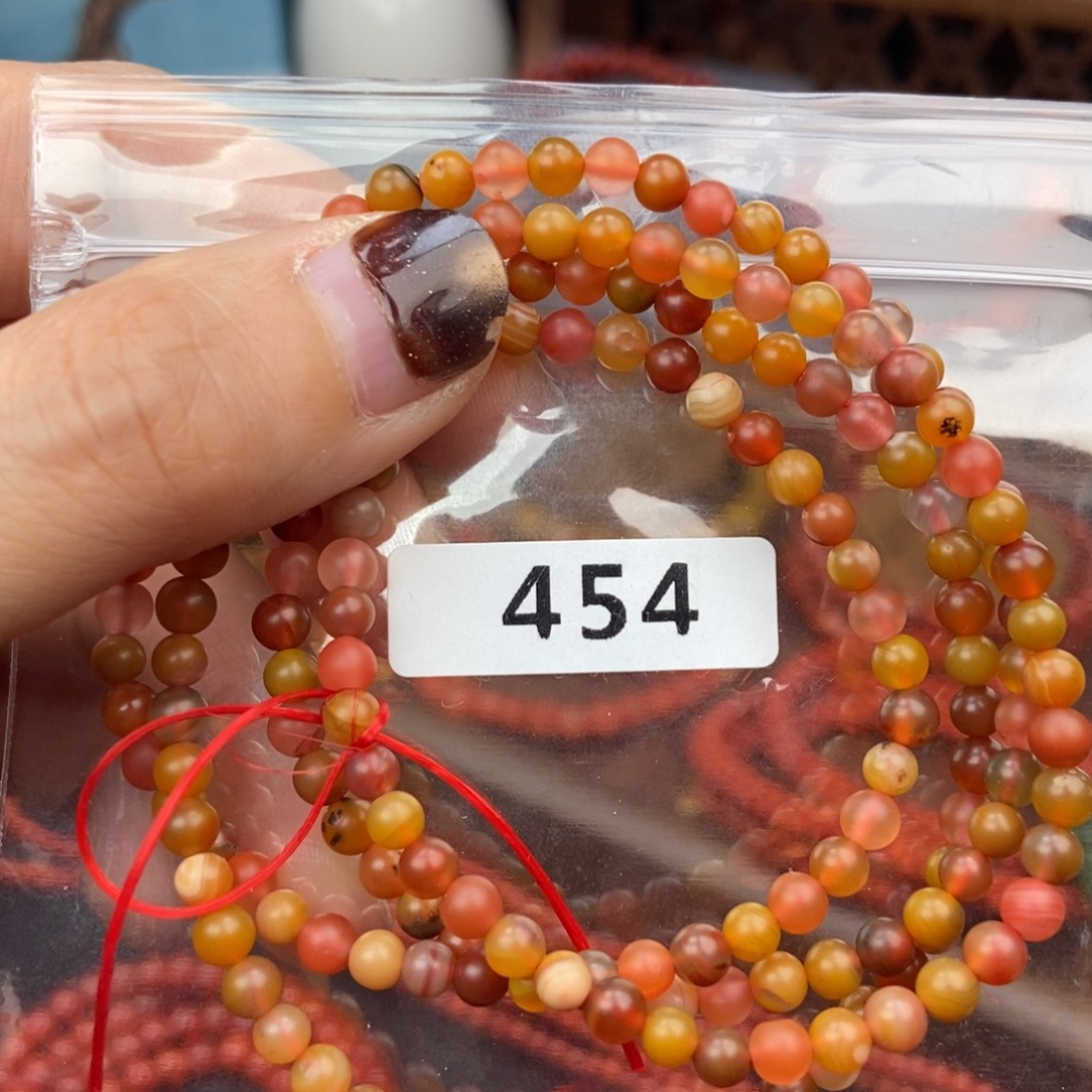 南红玛瑙未镶嵌手链