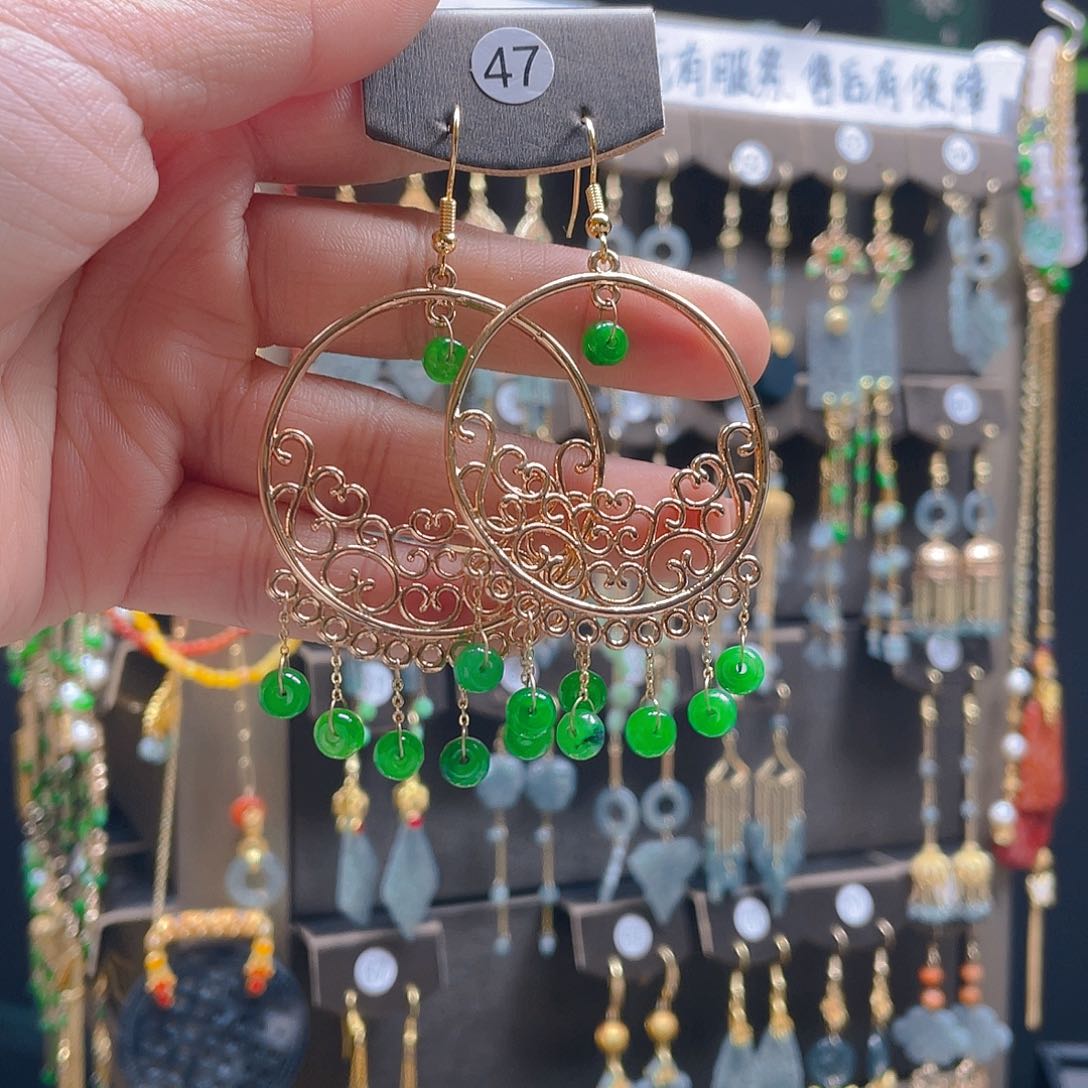 翡翠耳饰合金M****.翡翠饰品