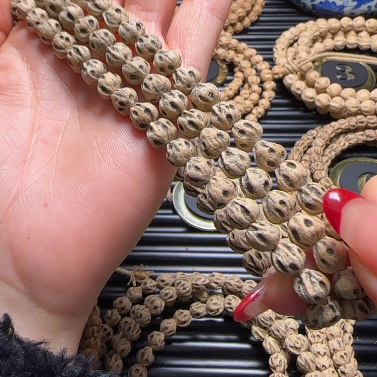 【闪购商品】柏香籽/百香籽吊坠如**境