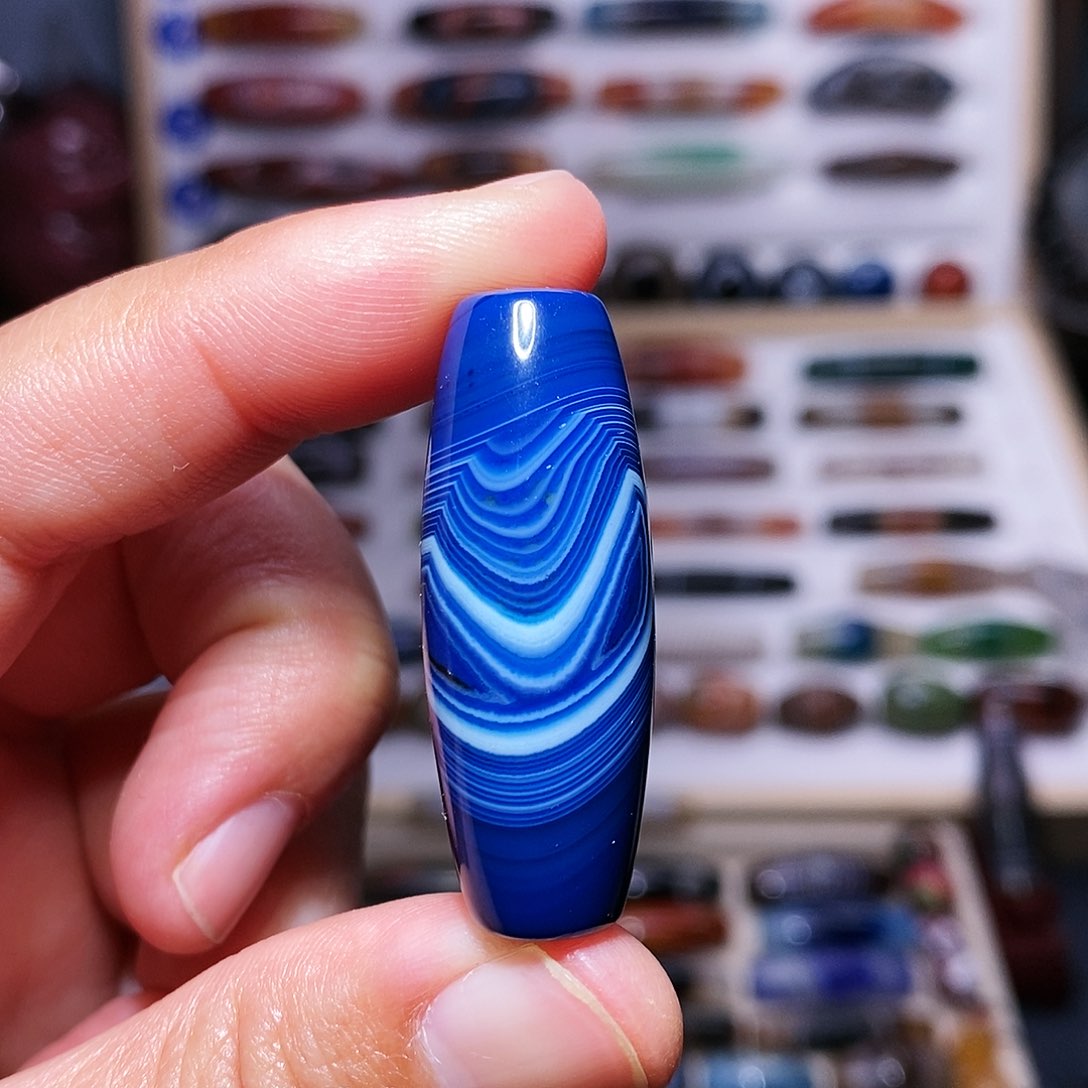 玛瑙吊坠未镶嵌….