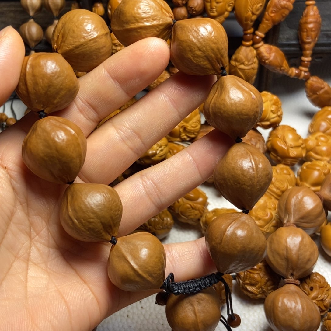 【闪购商品】手串/手链橄榄核骑****集包衣素核
