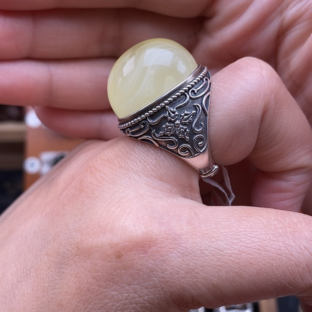 琥珀银S925镶嵌戒指琥珀