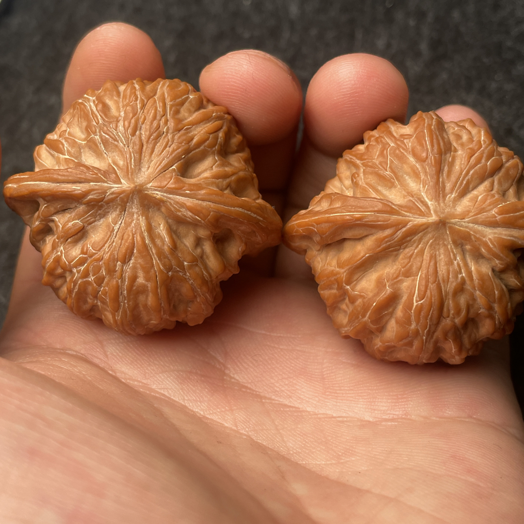 全品磨盘狮子头文玩核桃