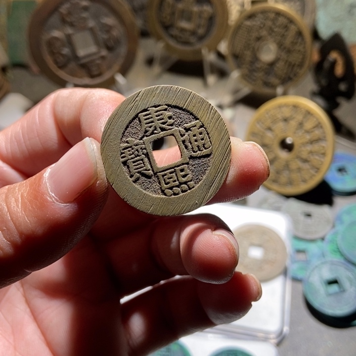 ****贵铜现代工艺品仿制品