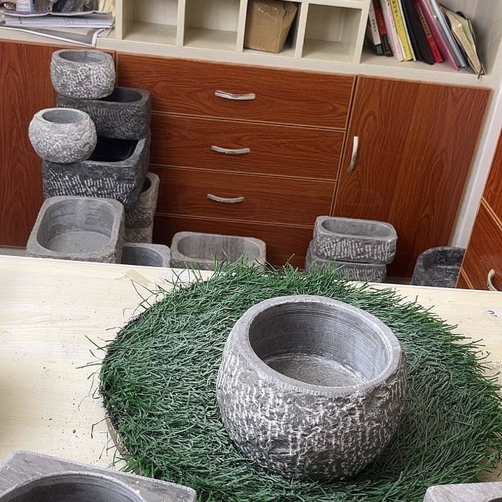 一周灰姑娘食材和贵州青石打造而成