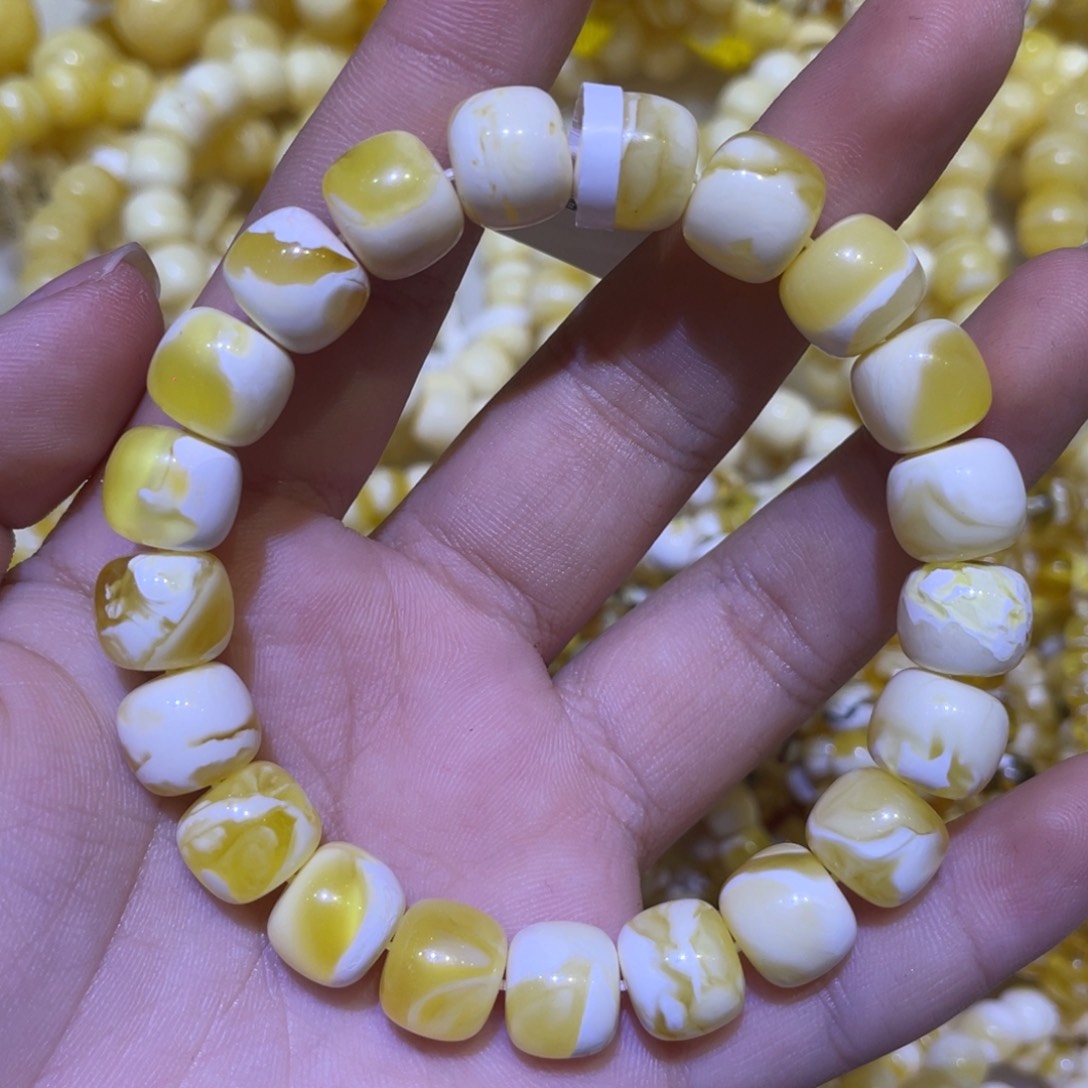 蜜蜡未镶嵌珠宝奇石10.7m