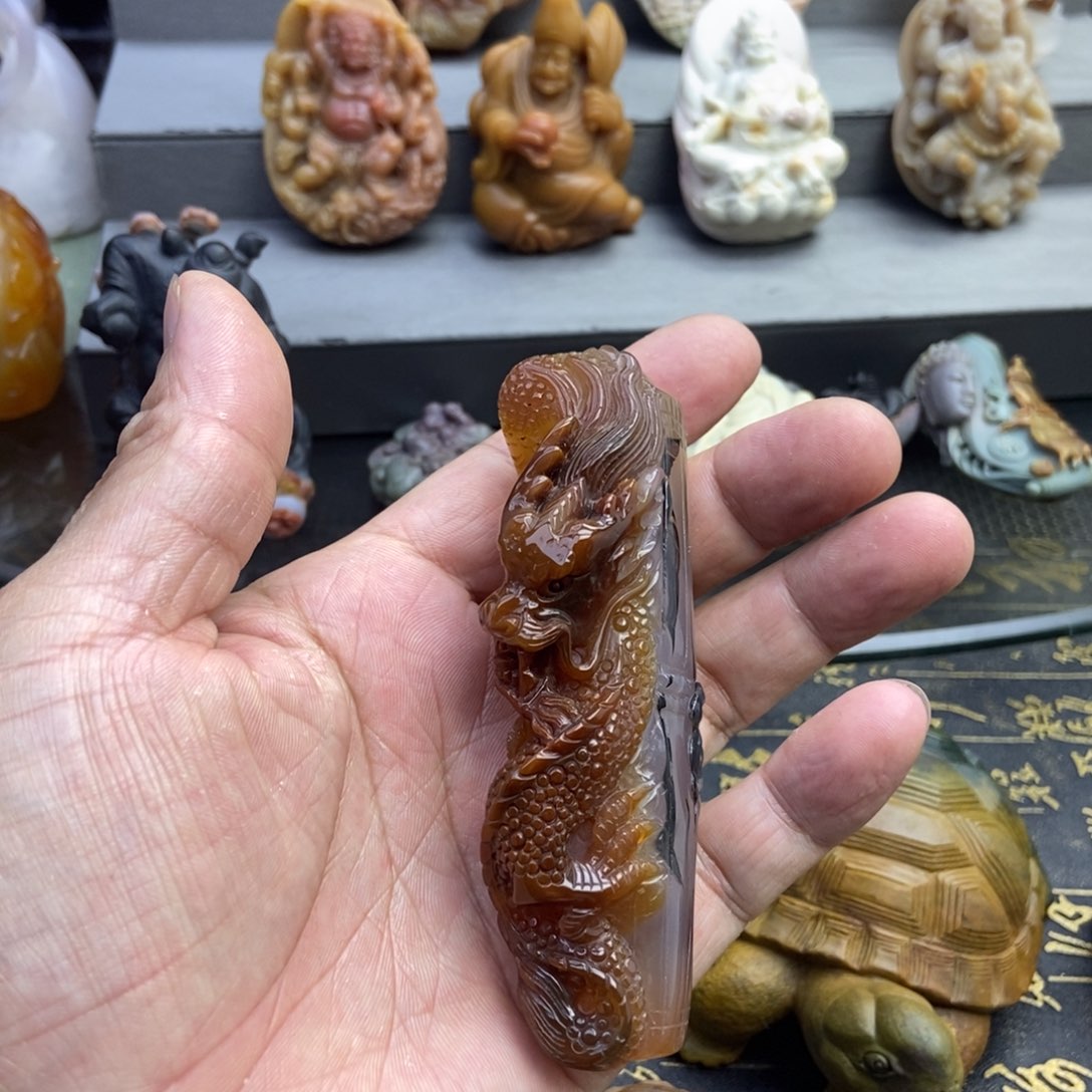 玛瑙/玉髓颈饰未镶嵌