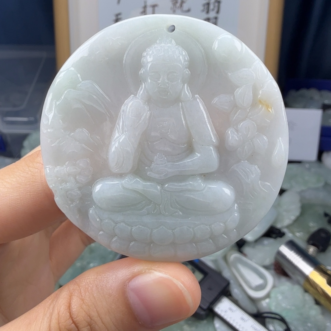 颈饰未镶嵌翡翠翡翠