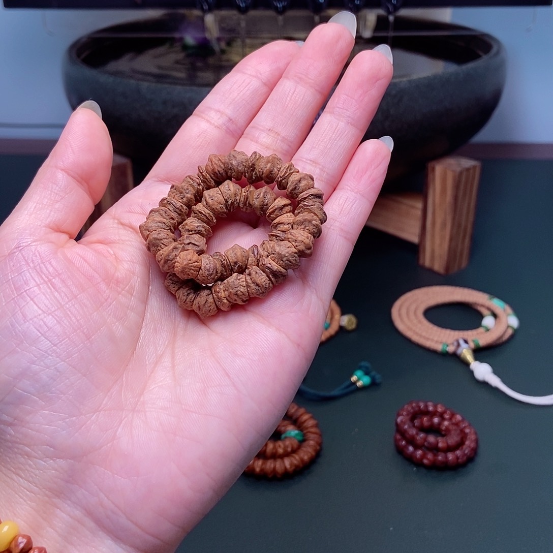 柏香籽/百香籽吊坠125.5