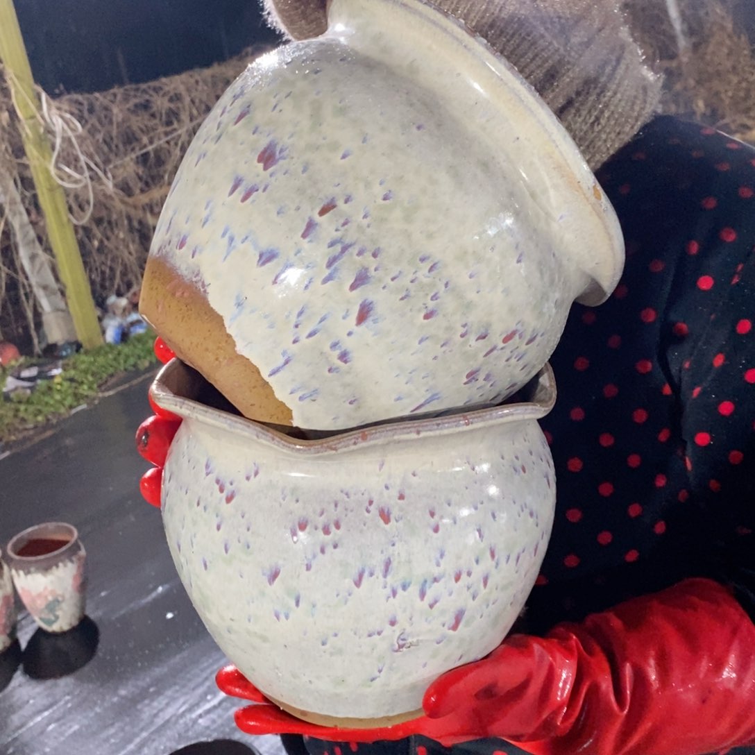 红陶口20高18～～～