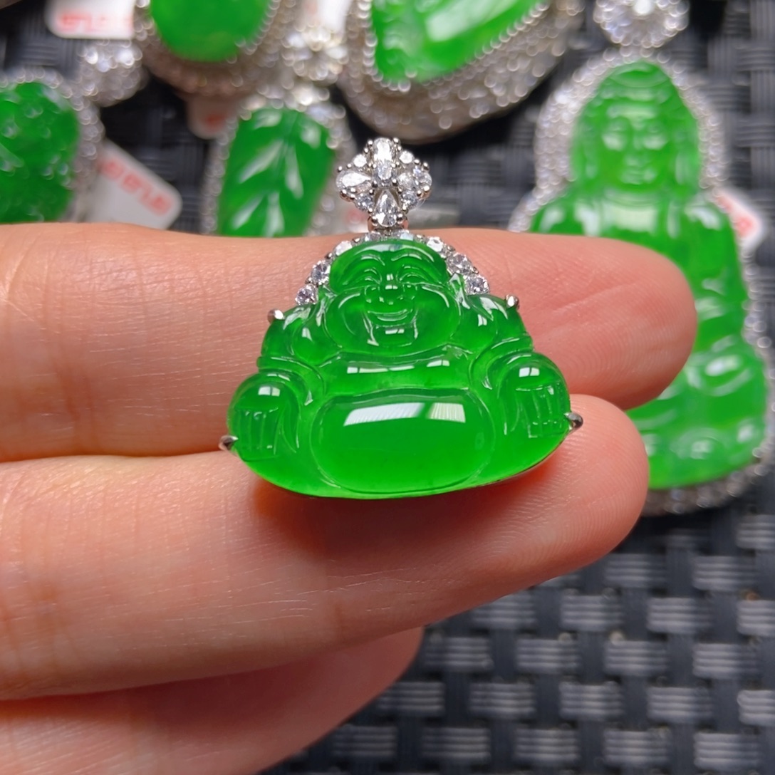 翡翠银S925镶嵌颈饰佛公吊坠