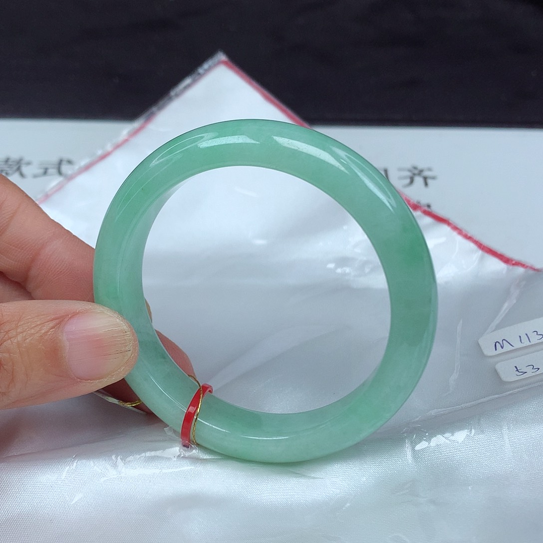 翡翠手镯未镶嵌53圈3734