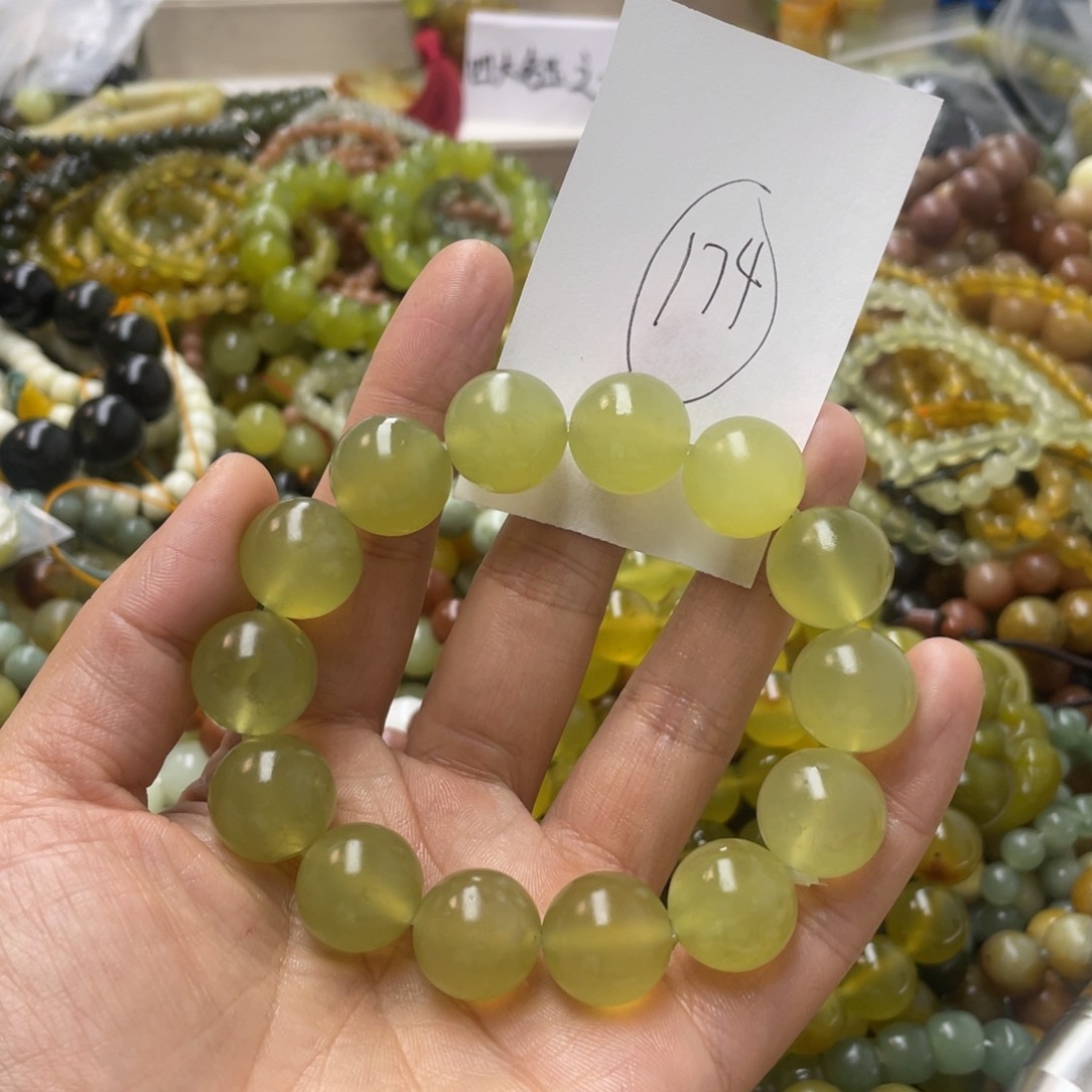 蛇纹石玉手链合金