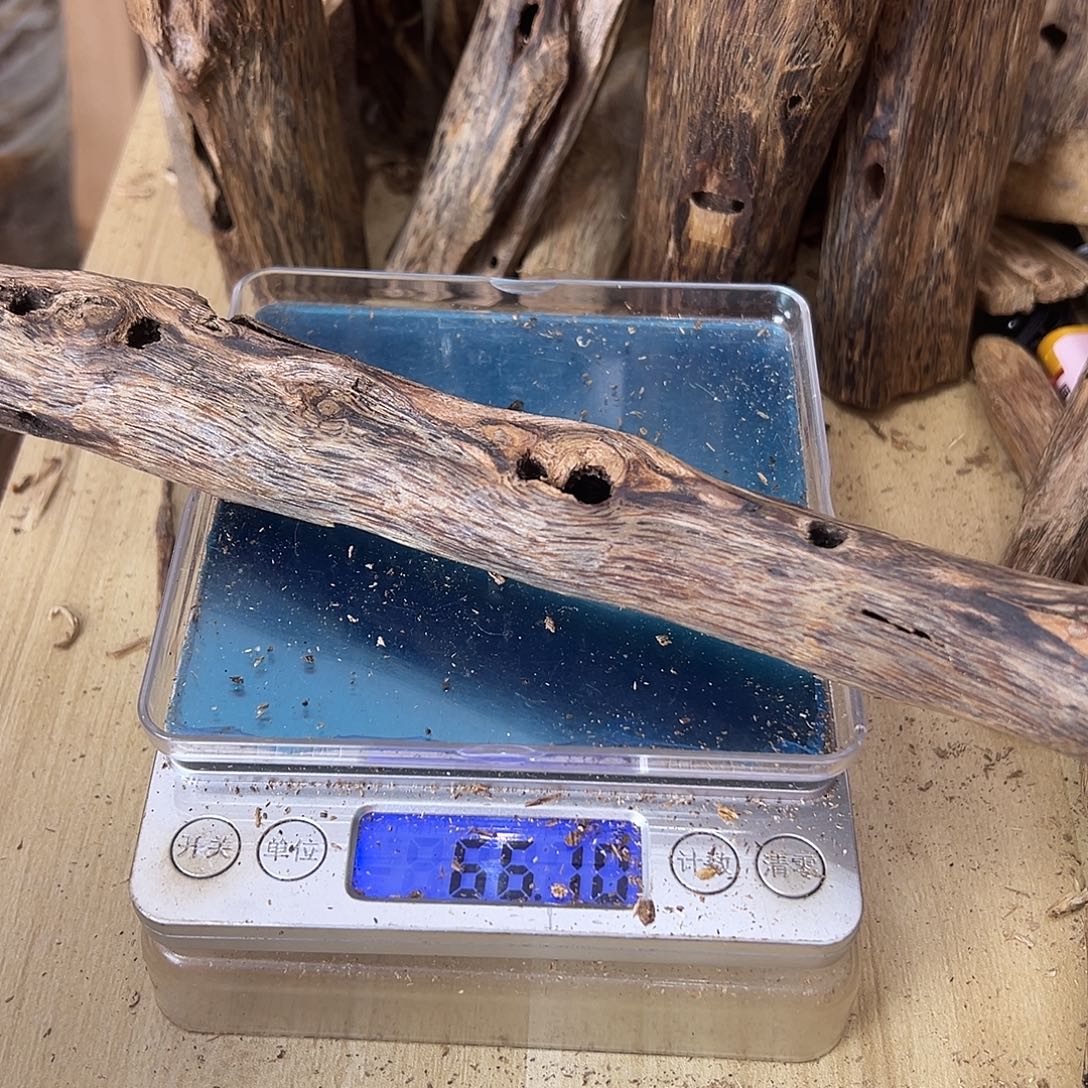 香料绿奇楠虫漏66克白棋